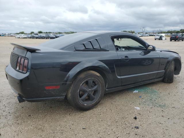 Photo 2 VIN: 1ZVHT82H755113592 - FORD MUSTANG GT 