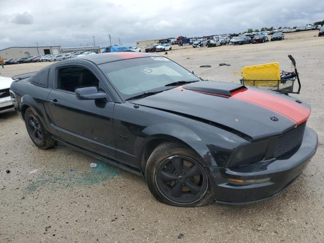 Photo 3 VIN: 1ZVHT82H755113592 - FORD MUSTANG GT 