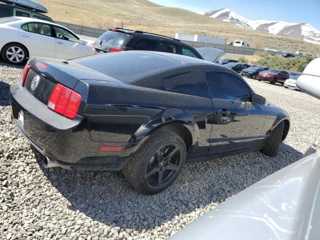 Photo 2 VIN: 1ZVHT82H885199046 - FORD MUSTANG GT 