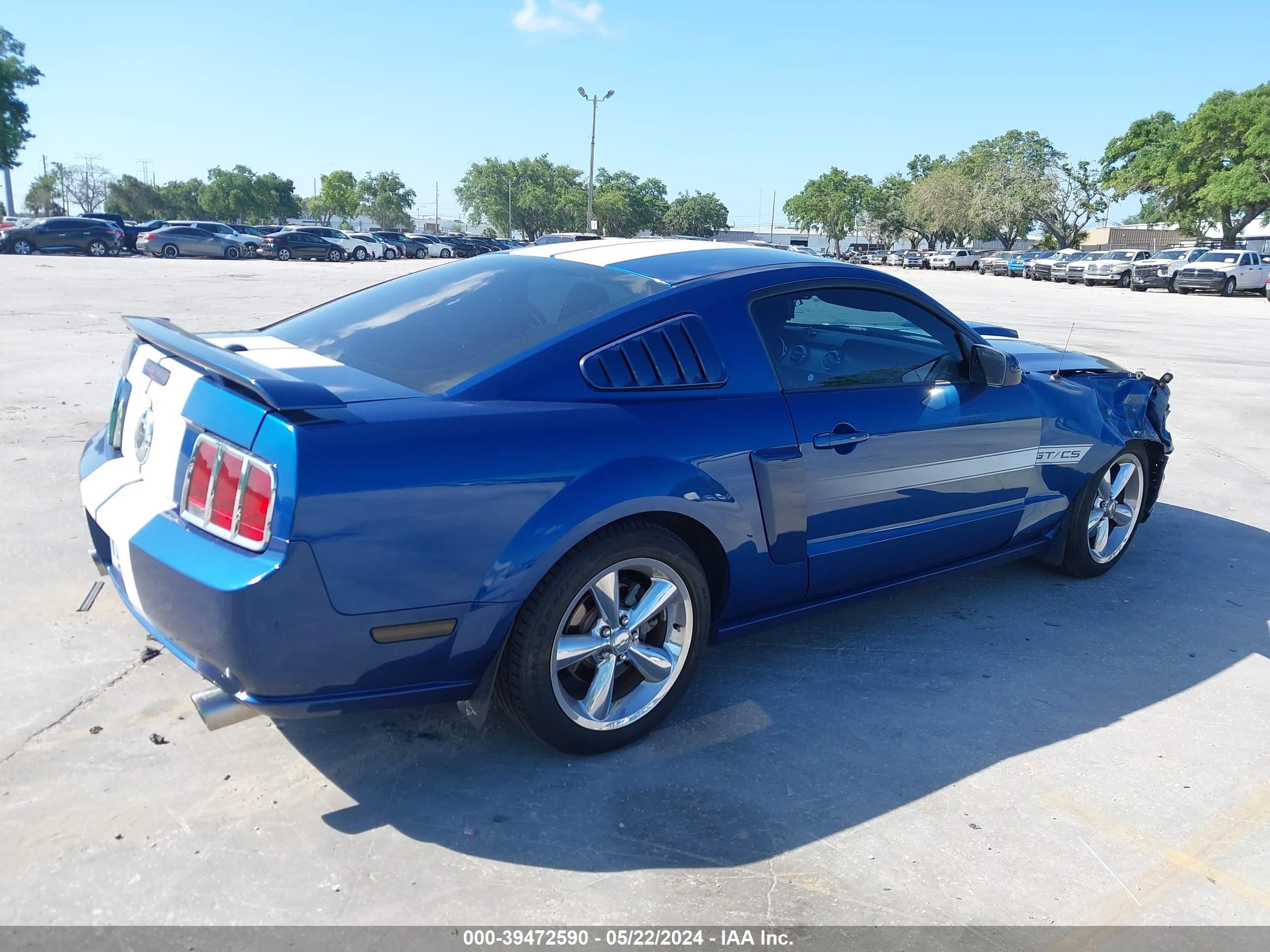 Photo 3 VIN: 1ZVHT82H895103241 - FORD MUSTANG 