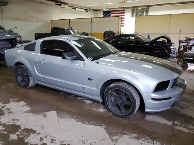 Photo 3 VIN: 1ZVHT82H965224145 - FORD MUSTANG 