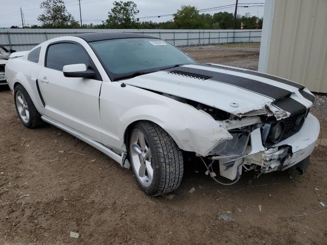 Photo 3 VIN: 1ZVHT82H975333013 - FORD MUSTANG 