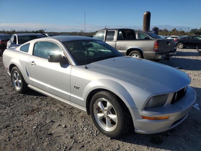 Photo 3 VIN: 1ZVHT82H985143584 - FORD MUSTANG GT 