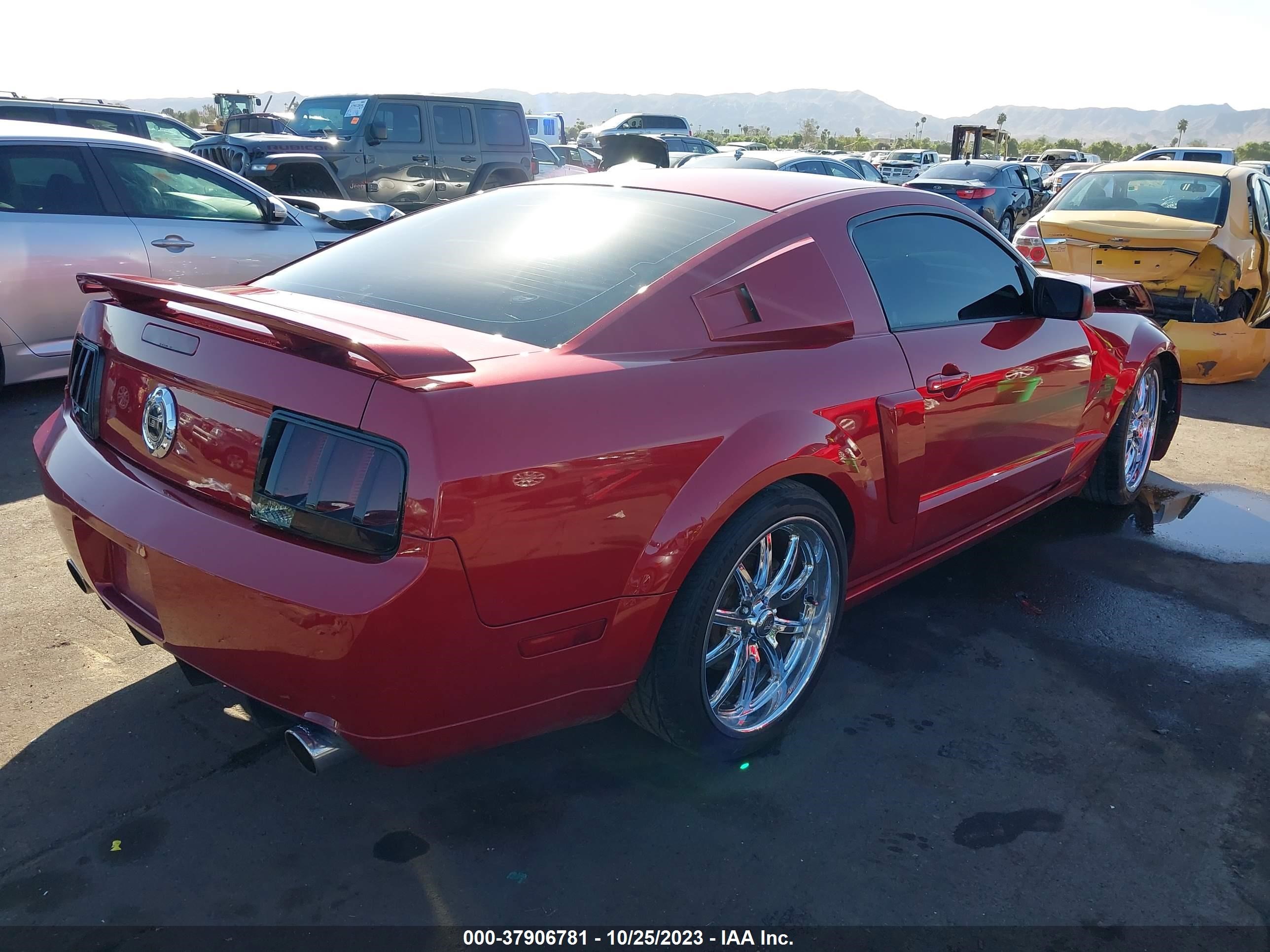 Photo 3 VIN: 1ZVHT82HX85161043 - FORD MUSTANG 