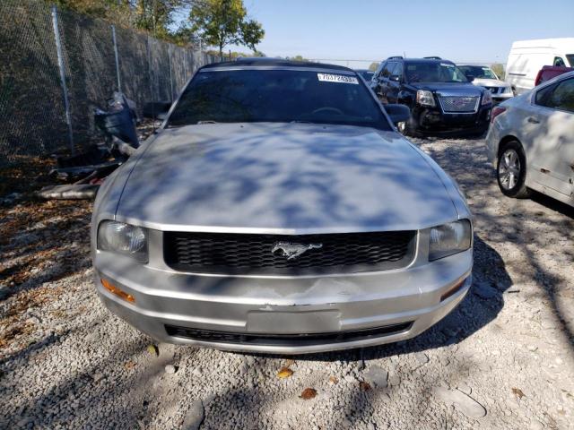 Photo 4 VIN: 1ZVHT84N095108596 - FORD MUSTANG 