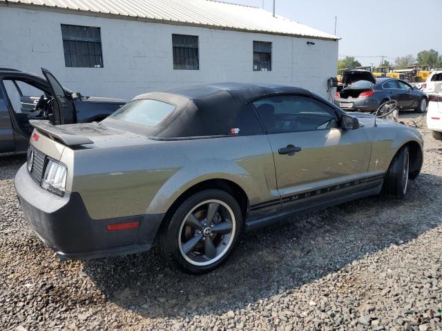 Photo 2 VIN: 1ZVHT84N155250451 - FORD MUSTANG 