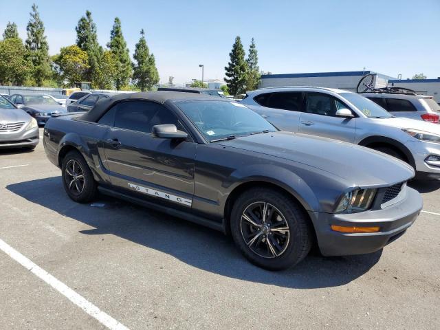 Photo 3 VIN: 1ZVHT84N185138124 - FORD MUSTANG 