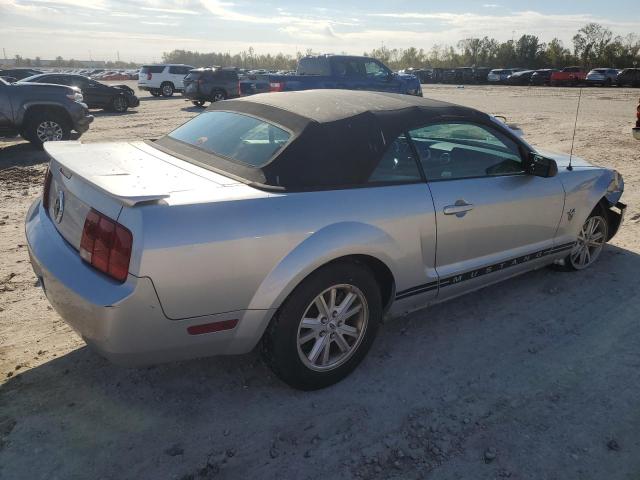 Photo 2 VIN: 1ZVHT84N495110738 - FORD MUSTANG 