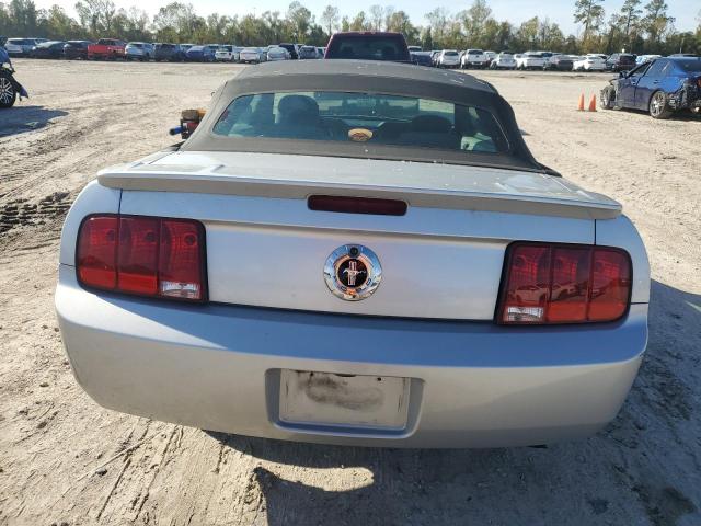 Photo 5 VIN: 1ZVHT84N495110738 - FORD MUSTANG 