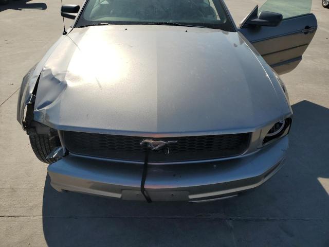 Photo 10 VIN: 1ZVHT84N585134559 - FORD MUSTANG 