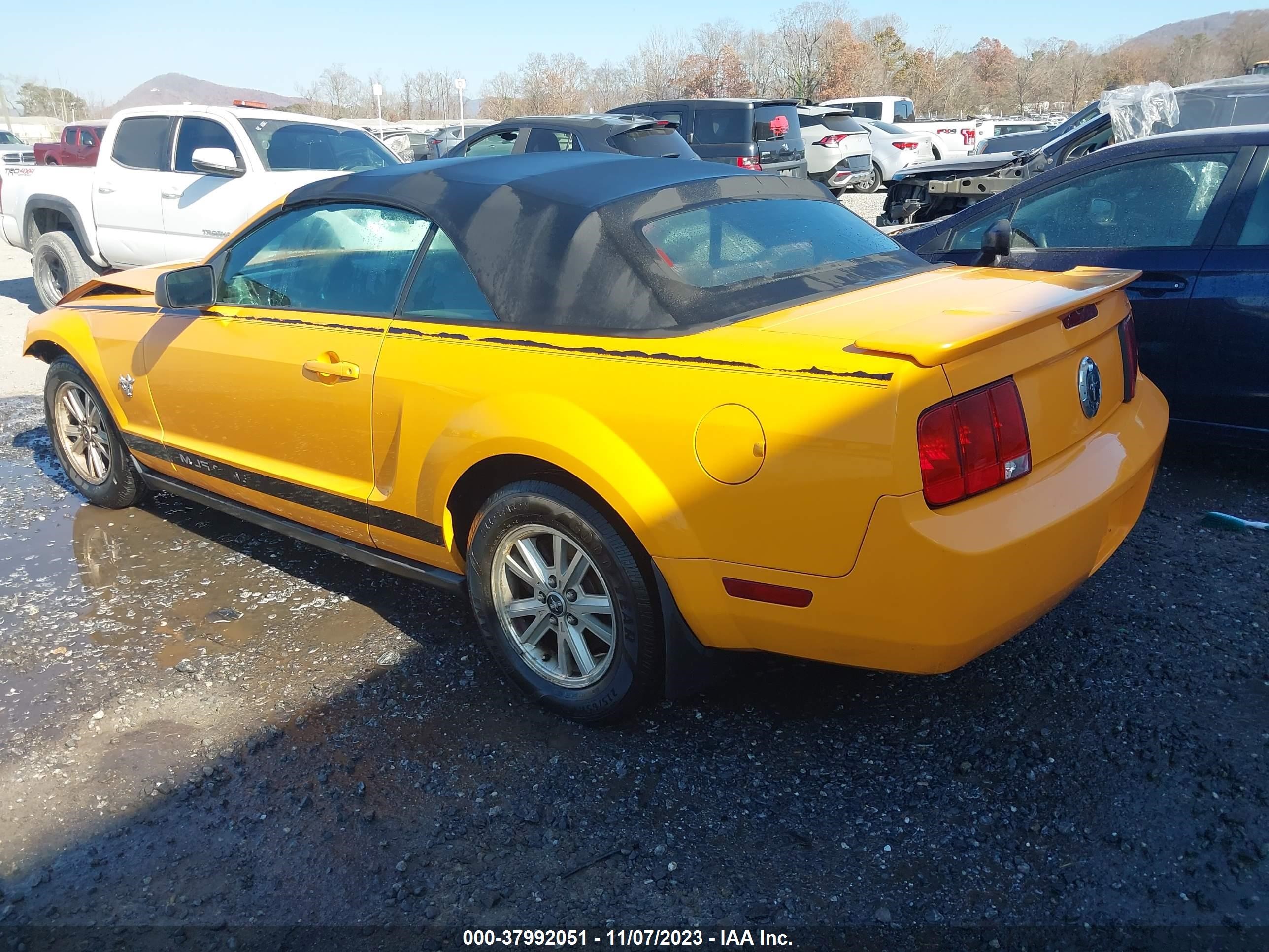 Photo 2 VIN: 1ZVHT84N595127922 - FORD MUSTANG 