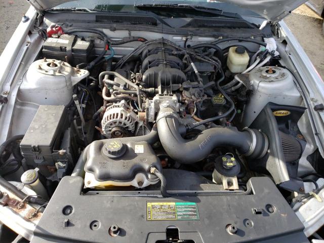 Photo 10 VIN: 1ZVHT84N655257668 - FORD MUSTANG 