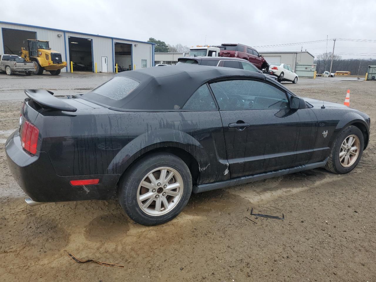 Photo 2 VIN: 1ZVHT84N695137052 - FORD MUSTANG 