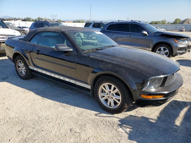 Photo 3 VIN: 1ZVHT84N885165580 - FORD MUSTANG 