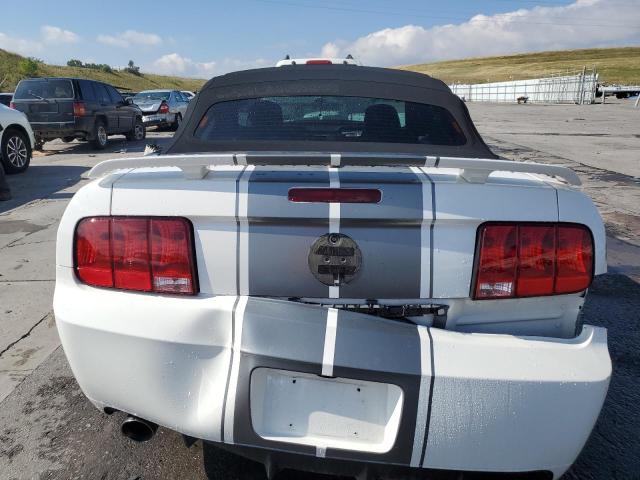 Photo 5 VIN: 1ZVHT85H685161911 - FORD MUSTANG GT 