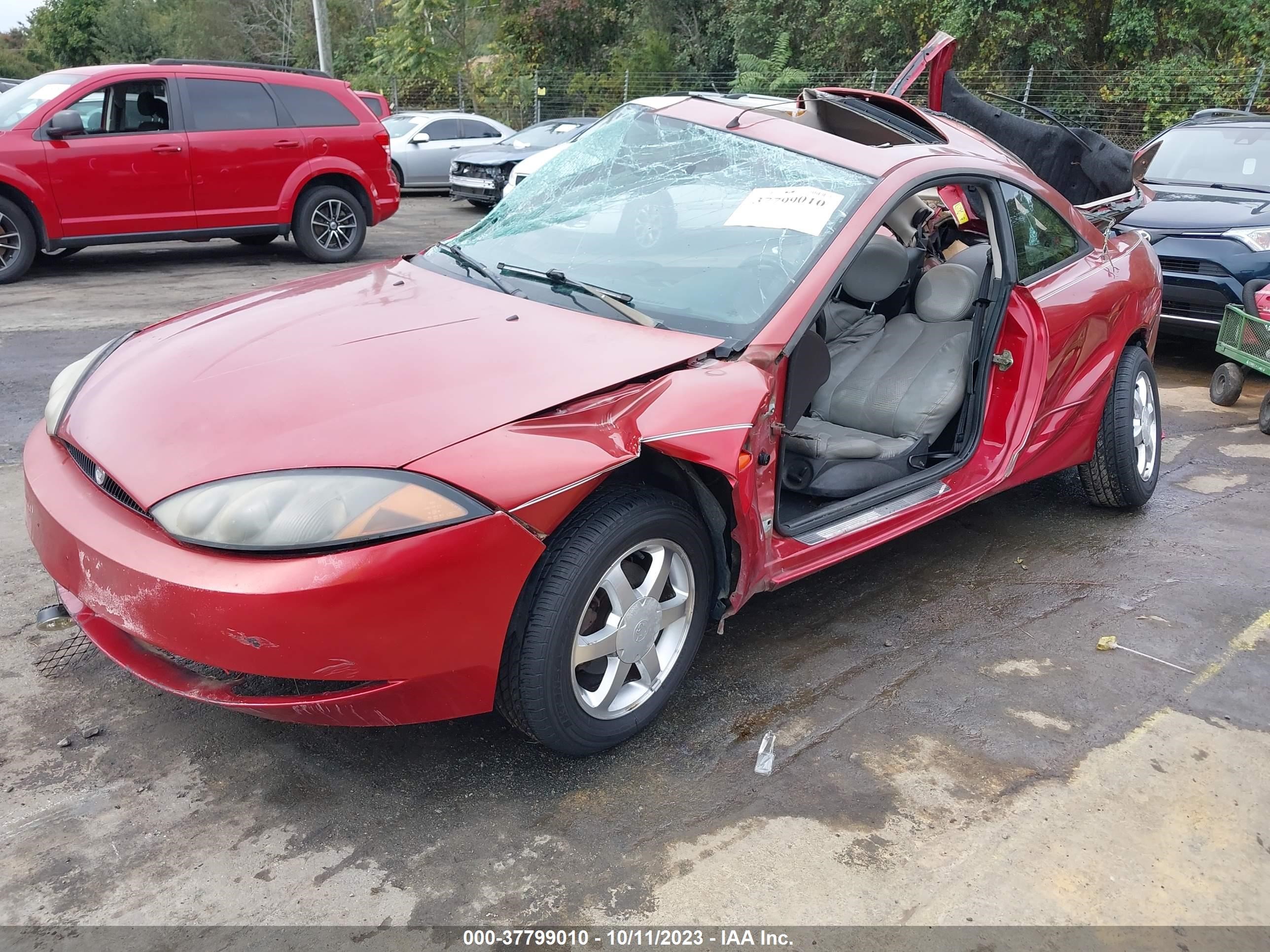 Photo 1 VIN: 1ZWFT61L2Y5625911 - MERCURY COUGAR 