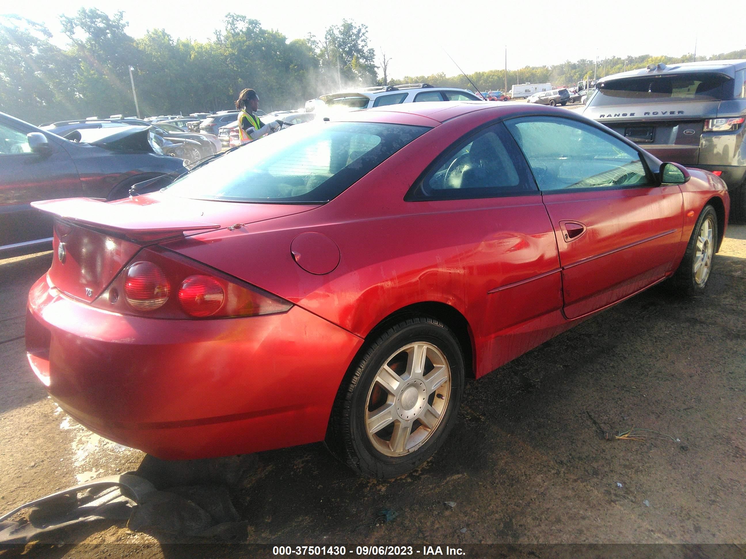 Photo 3 VIN: 1ZWFT61L525600816 - MERCURY COUGAR 