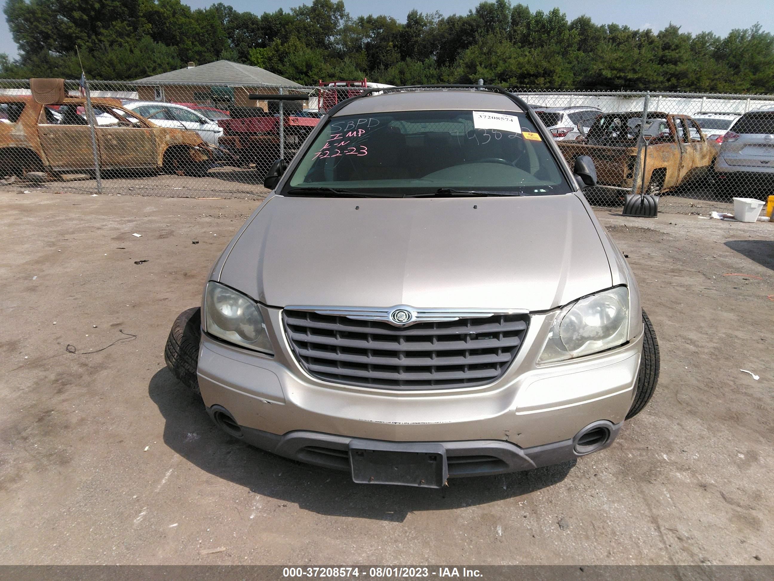 Photo 12 VIN: 2A4GM48406R743820 - CHRYSLER PACIFICA 