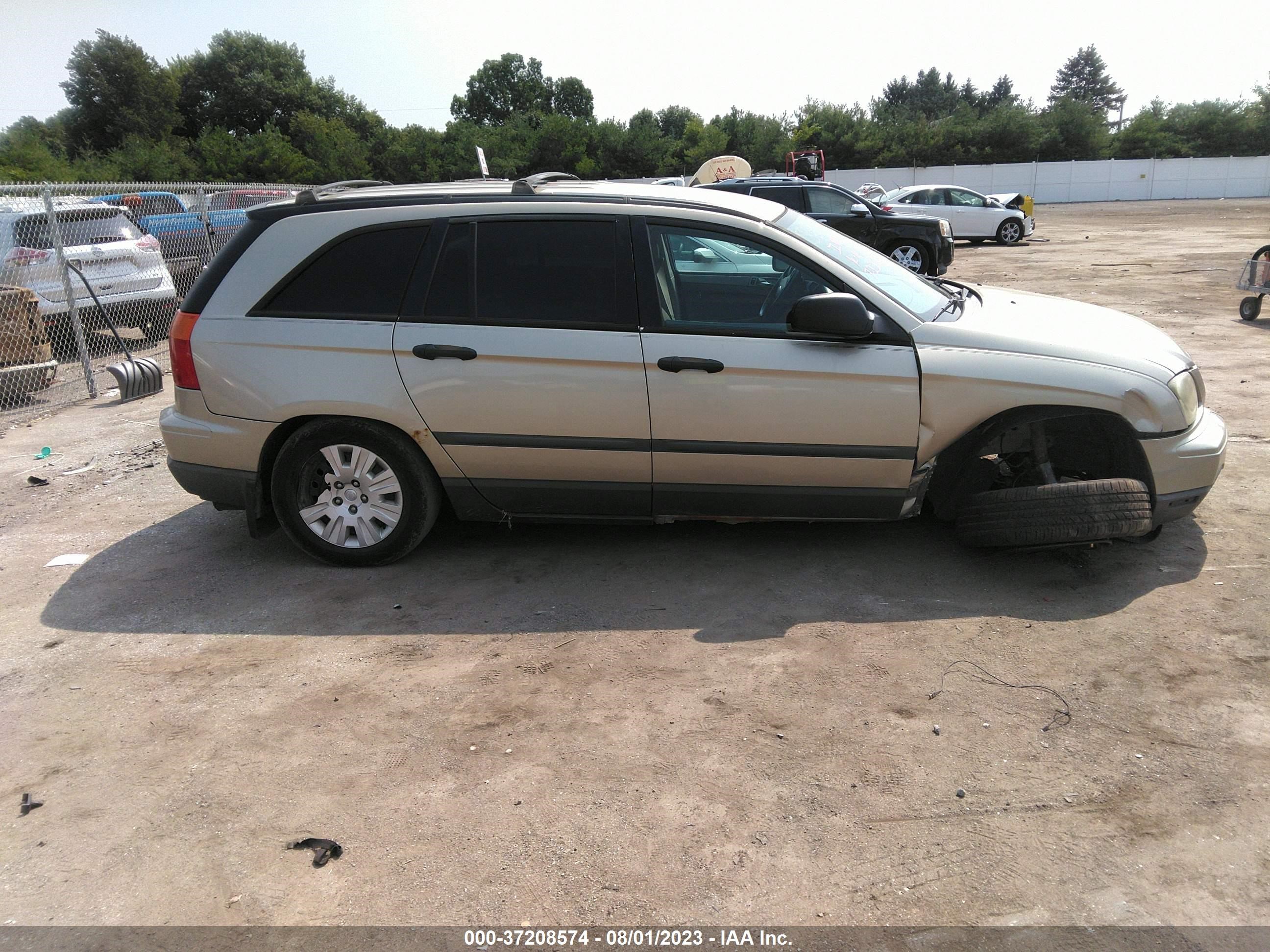 Photo 13 VIN: 2A4GM48406R743820 - CHRYSLER PACIFICA 