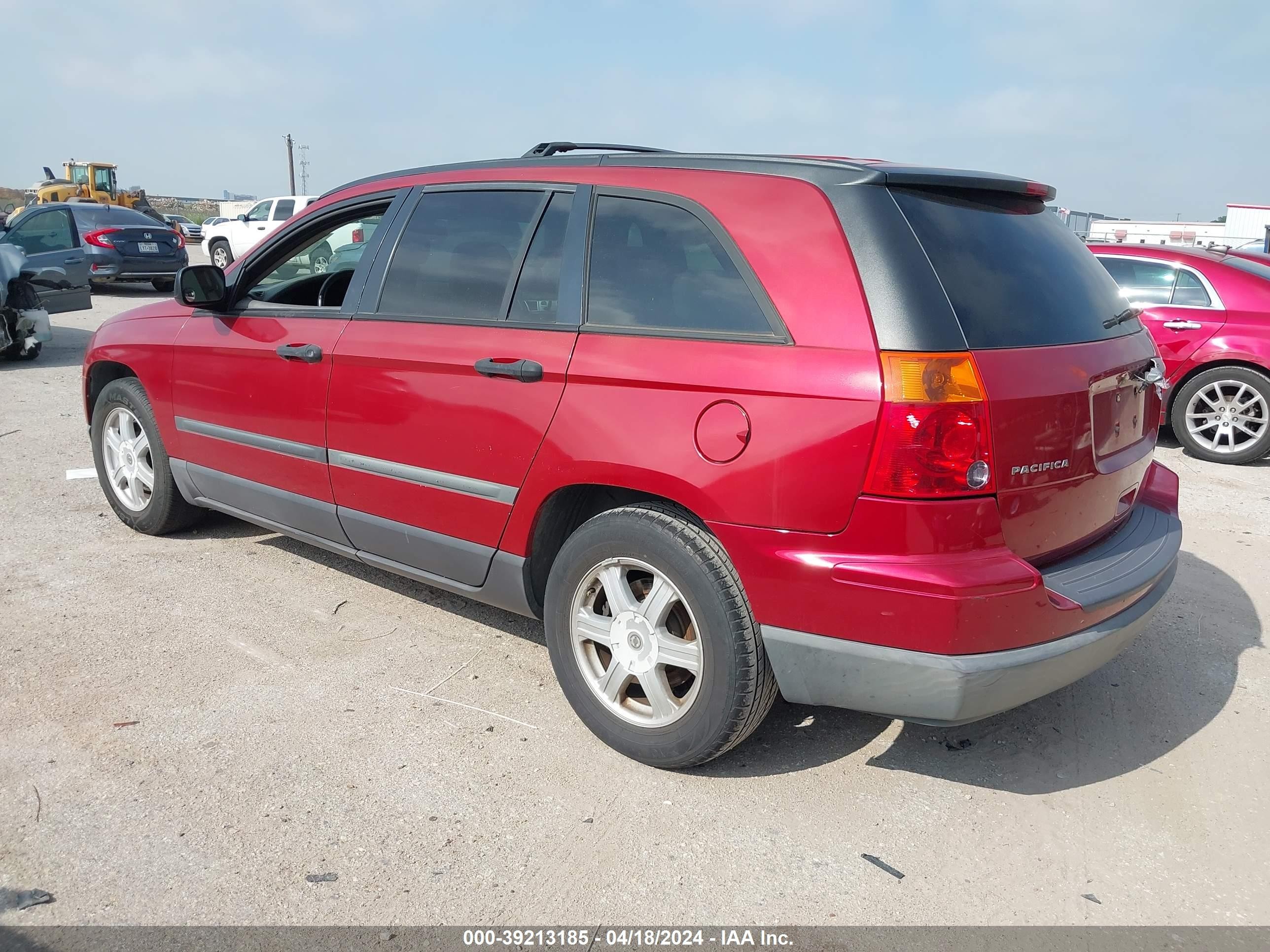 Photo 2 VIN: 2A4GM48436R718975 - CHRYSLER PACIFICA 