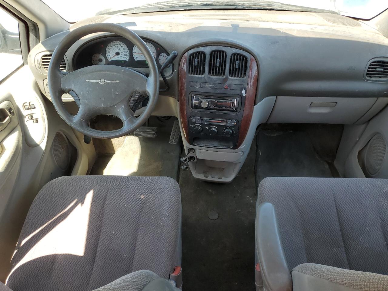 Photo 7 VIN: 2A4GP44R17R220803 - CHRYSLER TOWN & COUNTRY 