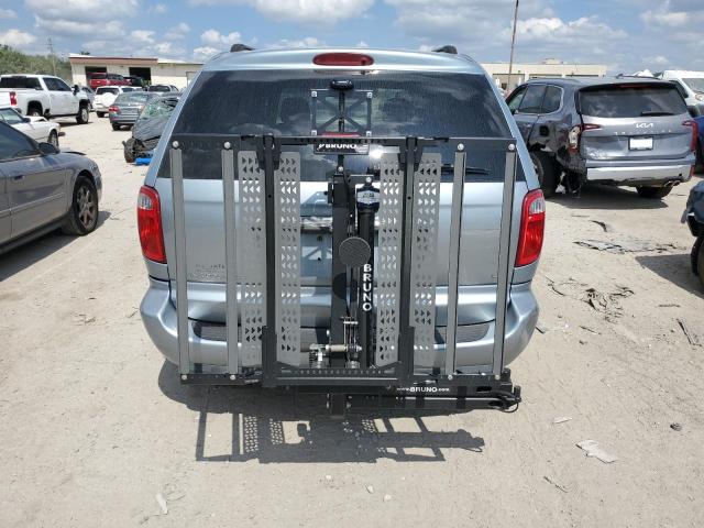 Photo 5 VIN: 2A4GP44R26R846729 - CHRYSLER TOWN & COU 