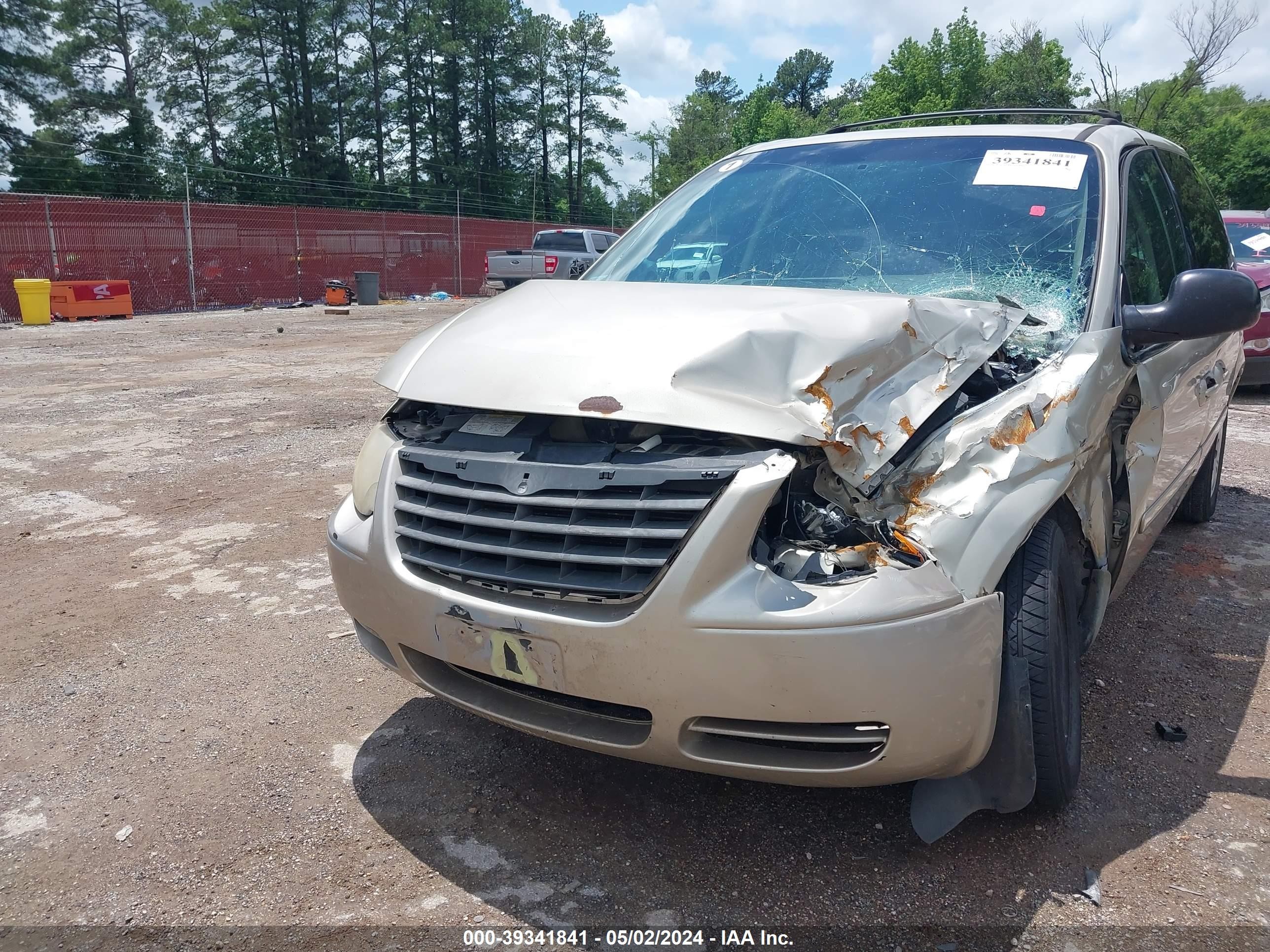 Photo 18 VIN: 2A4GP44R57R221095 - CHRYSLER TOWN & COUNTRY 