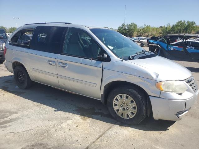 Photo 3 VIN: 2A4GP44R57R339793 - CHRYSLER TOWN & COU 