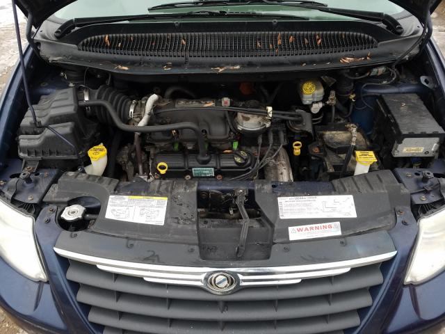 Photo 6 VIN: 2A4GP44R66R626784 - CHRYSLER TOWN &AMP COU 