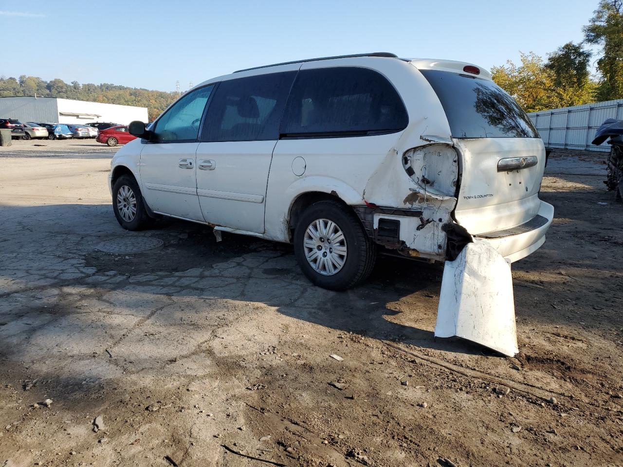 Photo 1 VIN: 2A4GP44R67R340984 - CHRYSLER TOWN & COUNTRY 