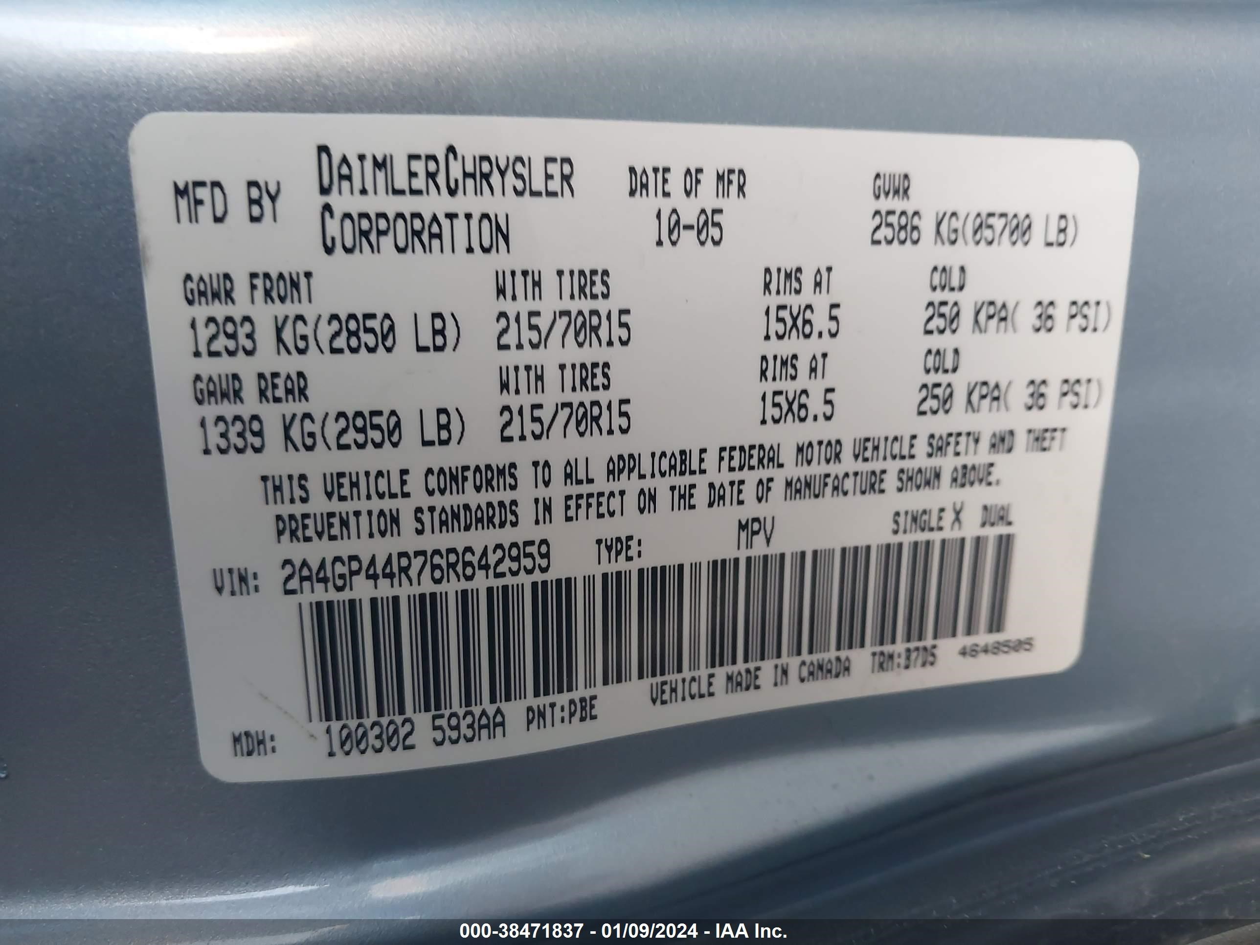 Photo 8 VIN: 2A4GP44R76R642959 - CHRYSLER TOWN & COUNTRY 