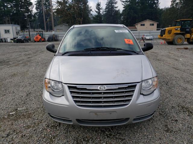 Photo 4 VIN: 2A4GP44RX6R793701 - CHRYSLER MINIVAN 