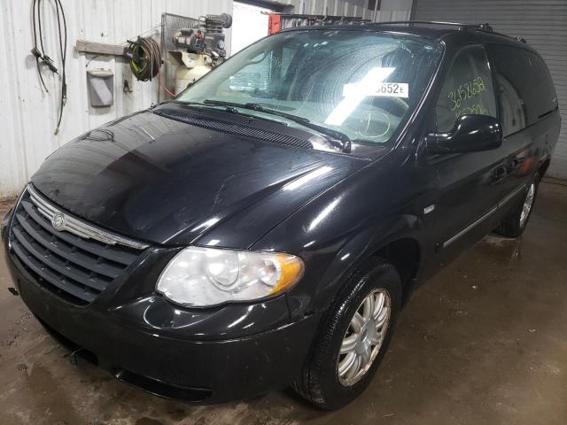 Photo 1 VIN: 2A4GP54L16R688935 - CHRYSLER TOWN &AMP COU 