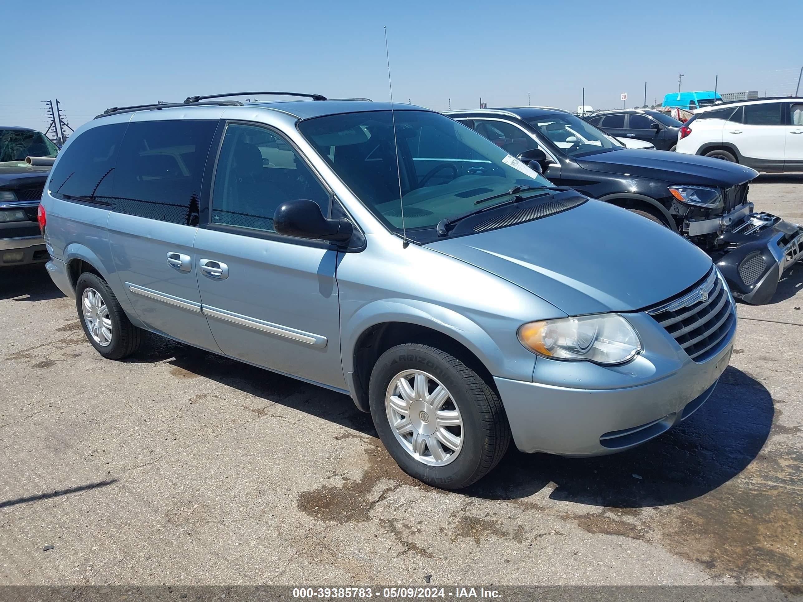 Photo 0 VIN: 2A4GP54L26R740475 - CHRYSLER TOWN & COUNTRY 