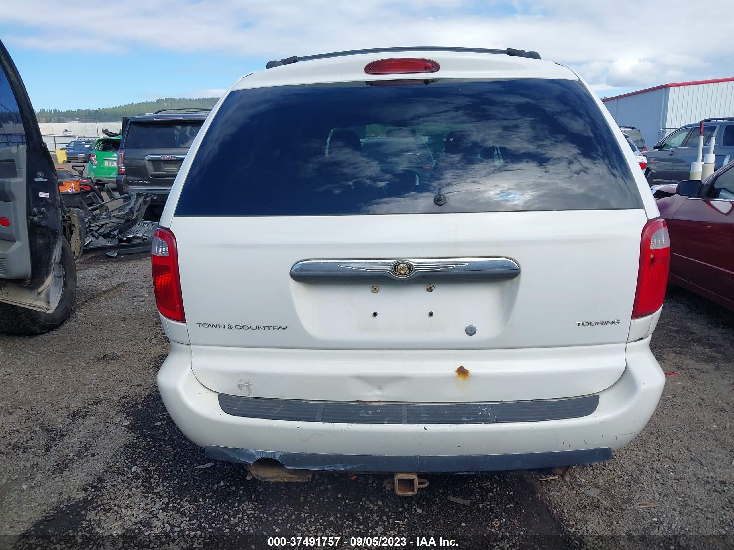 Photo 15 VIN: 2A4GP54L46R921822 - CHRYSLER TOWN & COUNTRY 