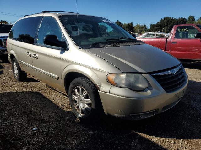 Photo 3 VIN: 2A4GP54L47R294296 - CHRYSLER TOWN & COU 