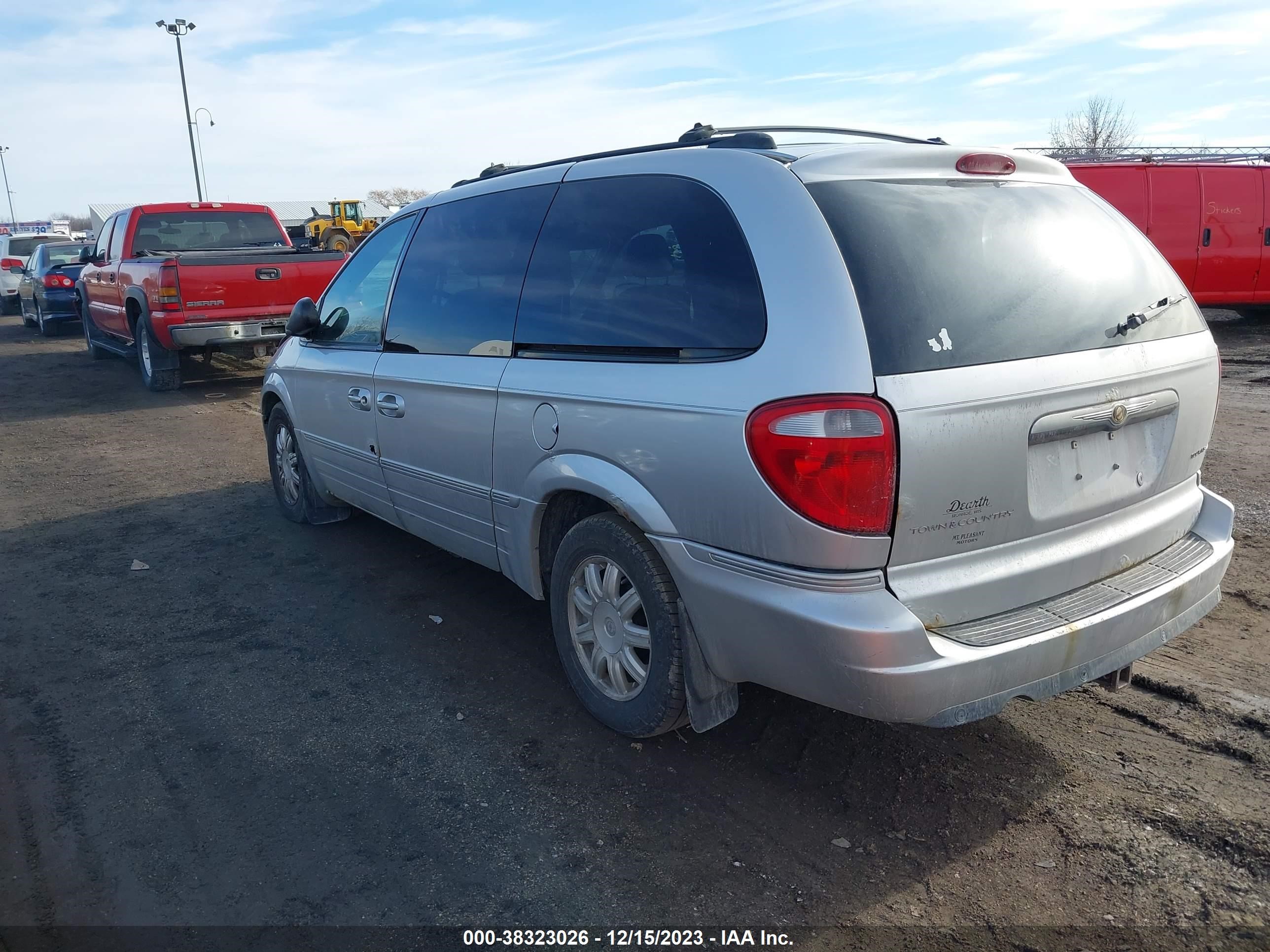 Photo 2 VIN: 2A4GP54L56R629032 - CHRYSLER TOWN & COUNTRY 