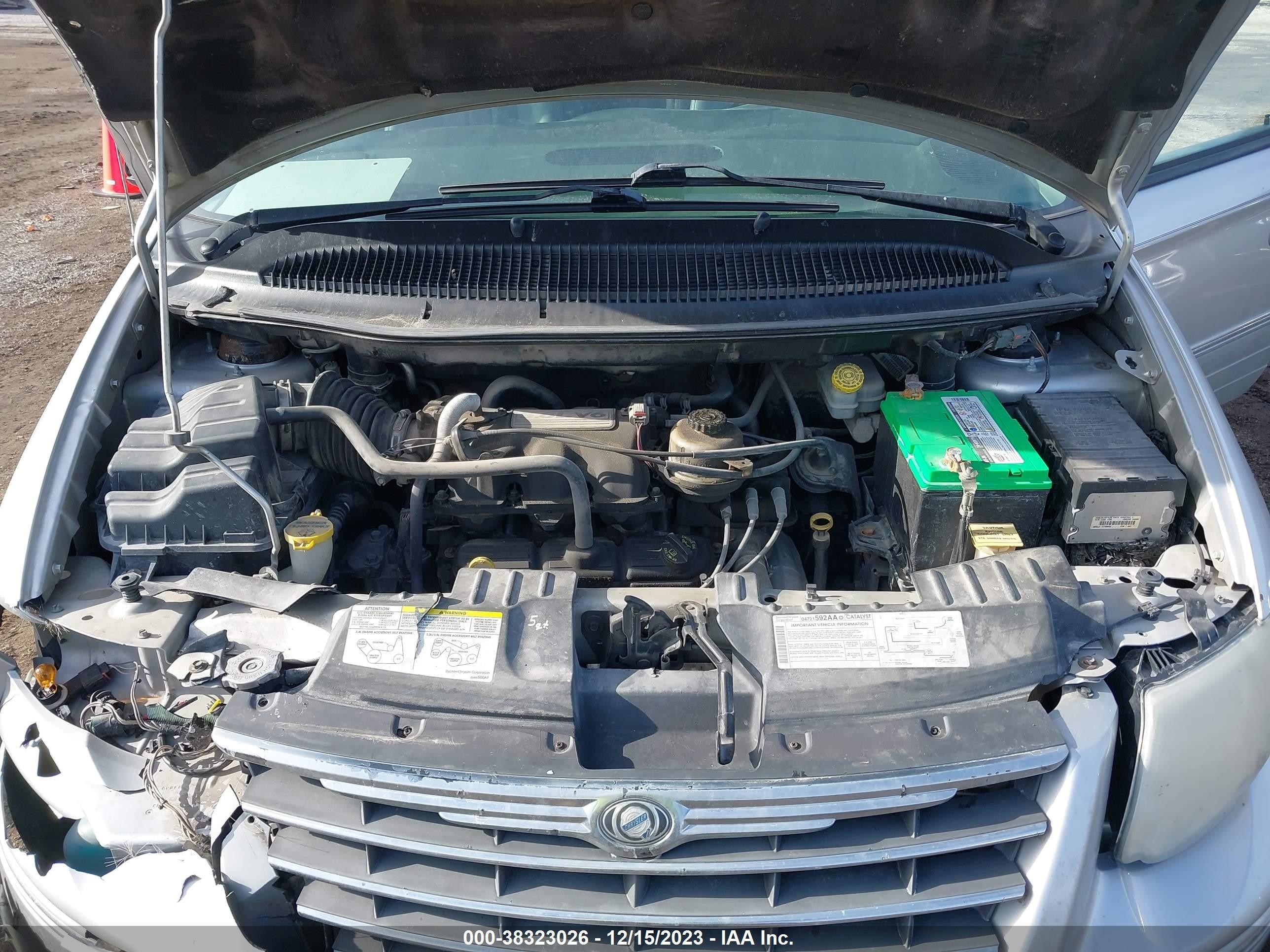 Photo 9 VIN: 2A4GP54L56R629032 - CHRYSLER TOWN & COUNTRY 