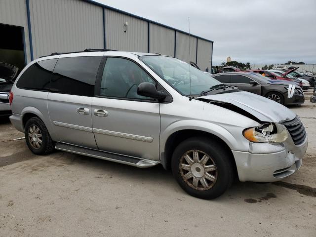 Photo 3 VIN: 2A4GP54L56R818067 - CHRYSLER MINIVAN 