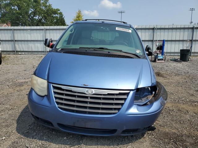 Photo 4 VIN: 2A4GP54L57R182882 - CHRYSLER TOWN & COU 