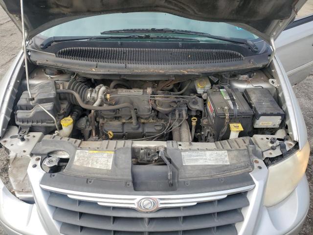 Photo 11 VIN: 2A4GP54L67R156503 - CHRYSLER TOWN & COU 