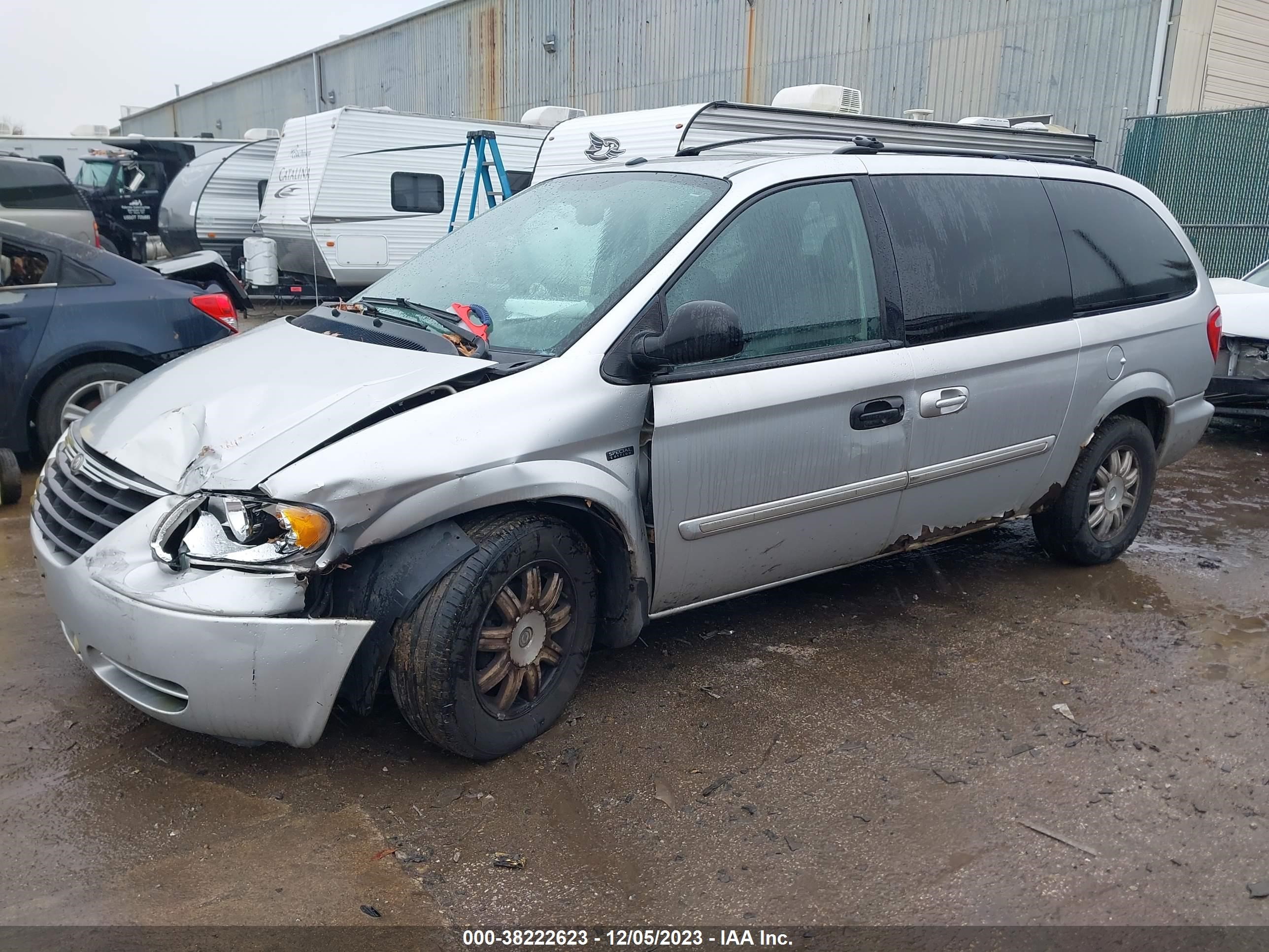 Photo 1 VIN: 2A4GP54L67R278925 - CHRYSLER TOWN & COUNTRY 