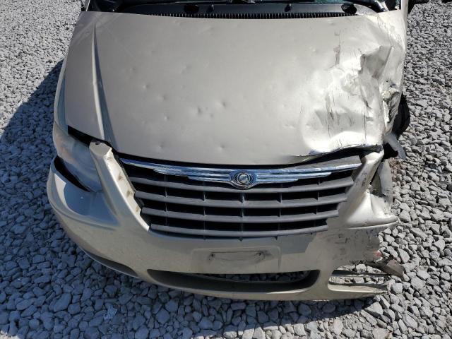 Photo 11 VIN: 2A4GP54L77R315626 - CHRYSLER TOWN & COU 