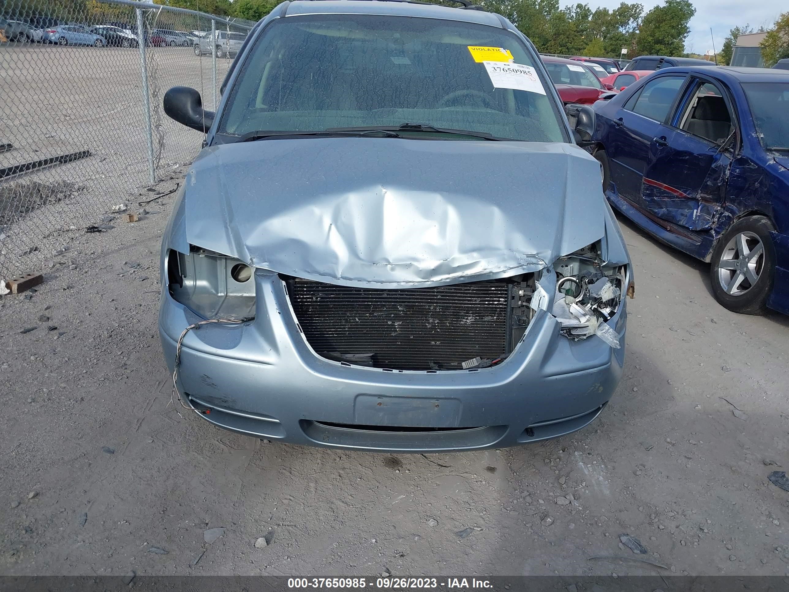 Photo 5 VIN: 2A4GP54L96R759248 - CHRYSLER TOWN & COUNTRY 