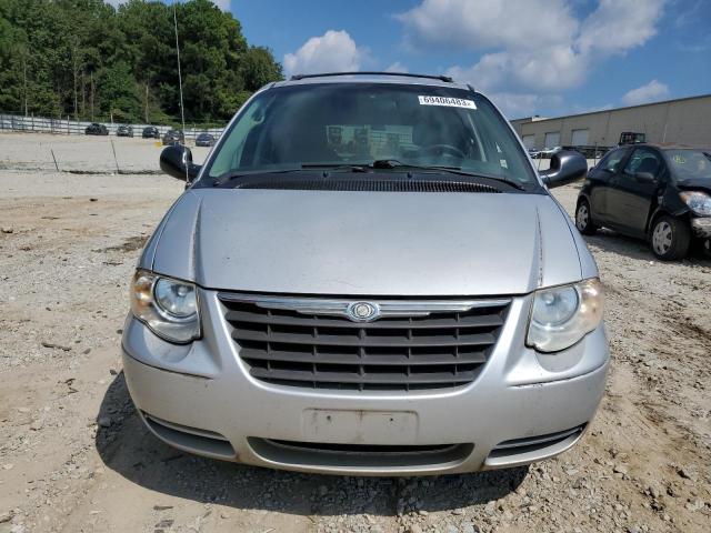 Photo 4 VIN: 2A4GP54LX6R911067 - CHRYSLER TOWN & COU 