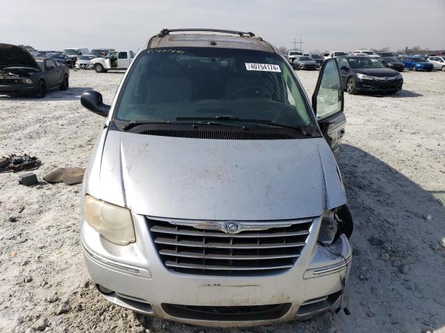 Photo 4 VIN: 2A4GP64L47R133937 - CHRYSLER MINIVAN 