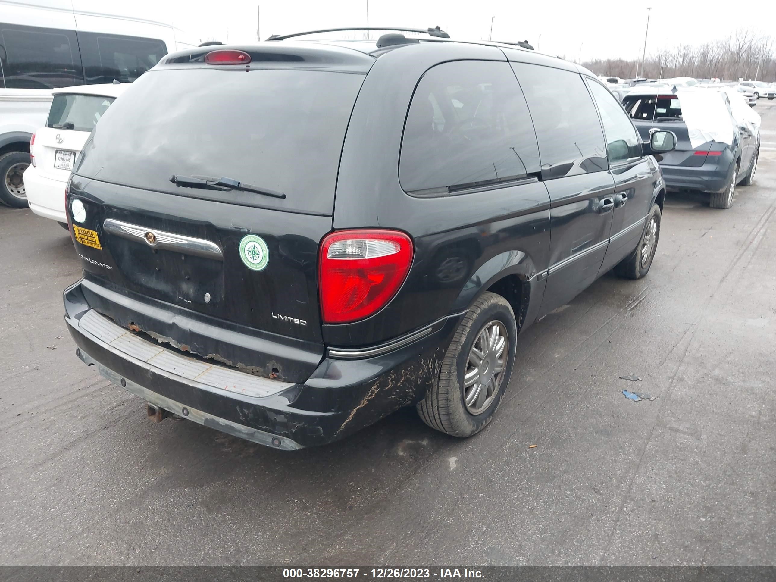 Photo 3 VIN: 2A4GP64LX7R144778 - CHRYSLER TOWN & COUNTRY 