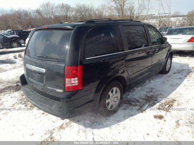 Photo 3 VIN: 2A4RR2D11AR356986 - CHRYSLER TOWN & COUNTRY 