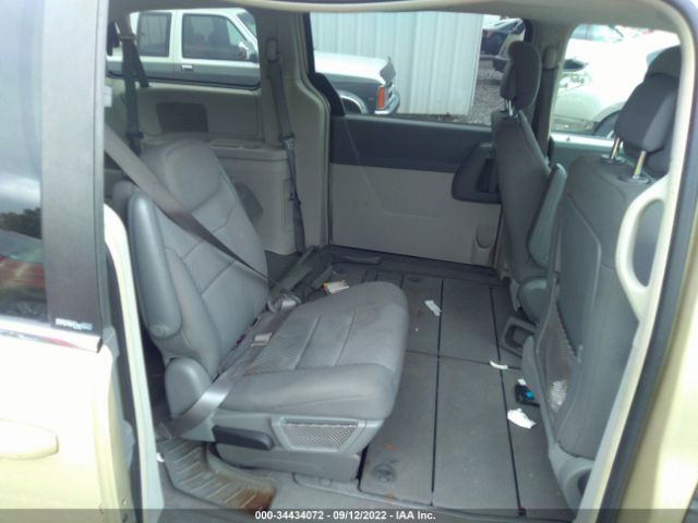 Photo 7 VIN: 2A4RR2D11AR439026 - CHRYSLER TOWN & COUNTRY 