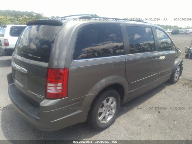 Photo 3 VIN: 2A4RR2D12AR442078 - CHRYSLER TOWN & COUNTRY 